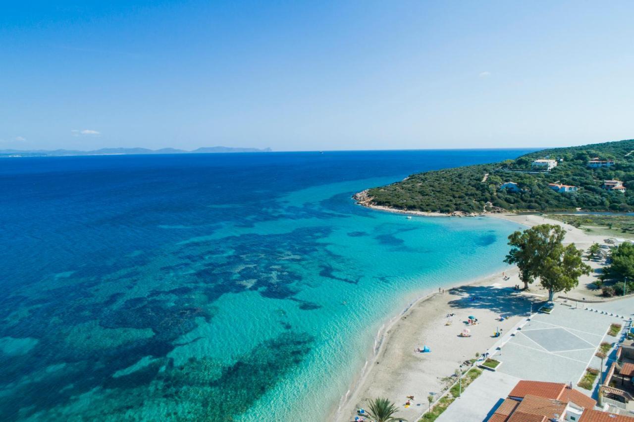 Lu' Hotel Maladroxia SantʼAntìoco 外观 照片