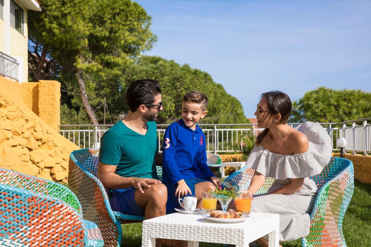 Lu' Hotel Maladroxia SantʼAntìoco 外观 照片